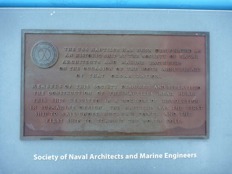 USS NAUTILUS (nuclear submarine), Groton