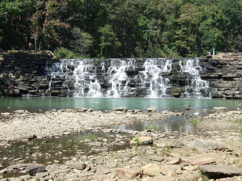 Devil's Den Dam