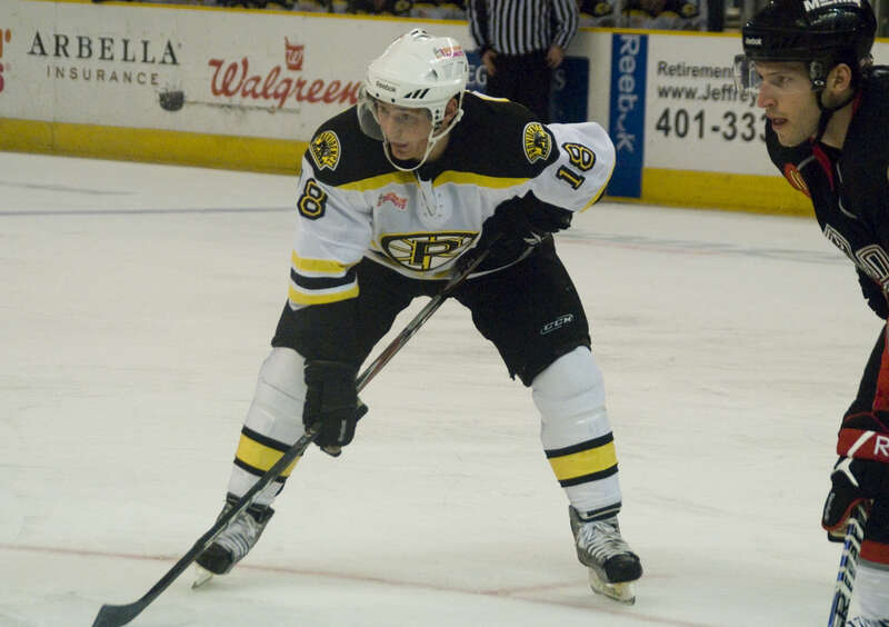_ERI6281
Portland Pirates vs Providence Bruins
American Hockey League (AHL)
Providence wins 5-4 in the last Friday game of the season!
Photo taken by Sarah Connors at Providence, Rhode Island on April 8, 2011 using a Nikon D200.

This photo also