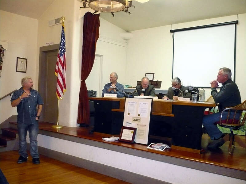 Guy Fieri receives the key to the City of Ferndale from the Ferndale City Council:  L-R John Maxwell, Ken Mierzwa, Mayor Jeff Farley, Vice-mayor Stuart Titus at Ferndale City Hall at a special council meeting, 23 November 2012.