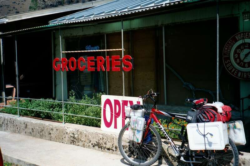 Supermarket, Mitchell, Oregon 2002