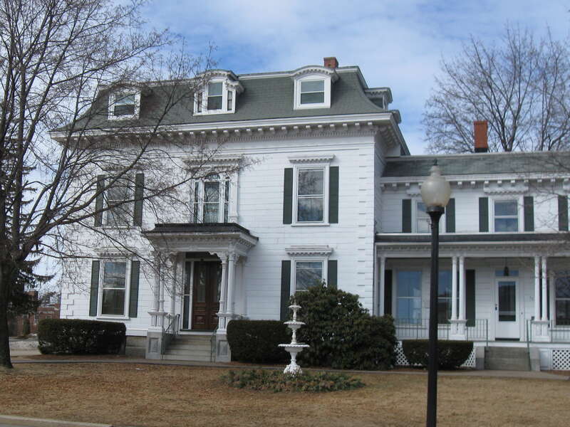 John W. Busiel House, Laconia, New Hampshire.  Photo by Ken Gallager, February 15, 2010.