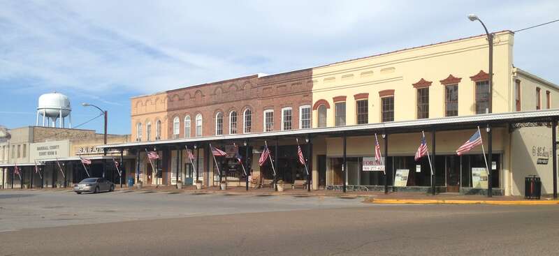 Downtown Holly Springs, Mississippi. This is part of the Holly Springs Courthouse Square Historic District.