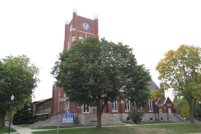 Photograph of Lakeside Presbyterian Church, 110 E Third St, Storm Lake, Iowa 50588.