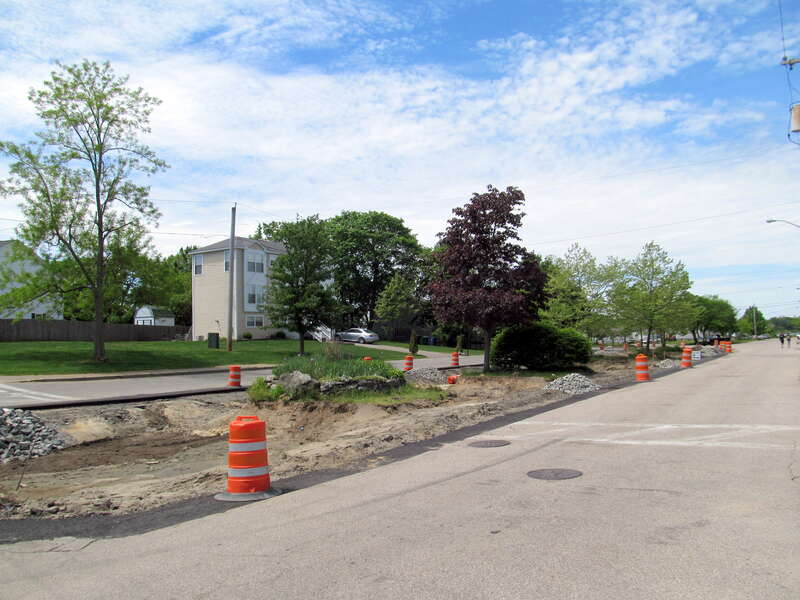 Suburban Parkway in Cranston, Rhode Island in May 2017, showing the wide median along which the Buttonwoods Branch once ran