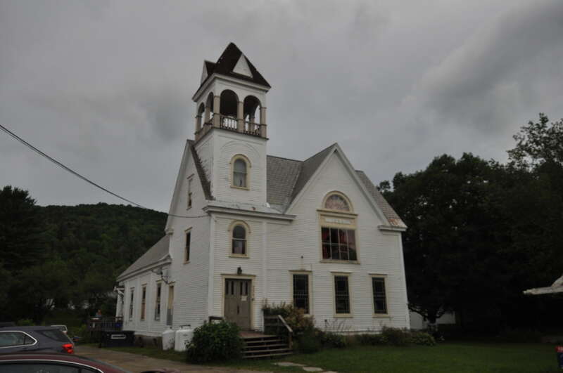Waitsfield Village Historic District, Waitsfield, Vermont.  Inactive? church.