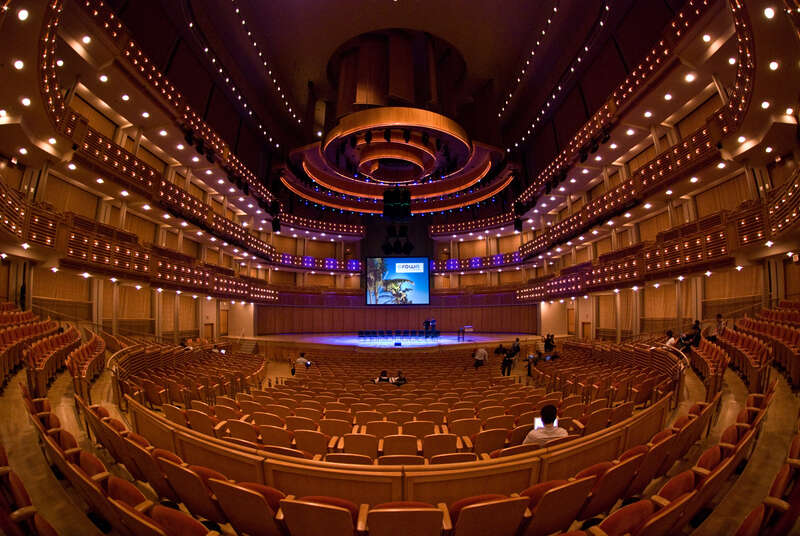 FOWA Miami. Knight Concert Hall.