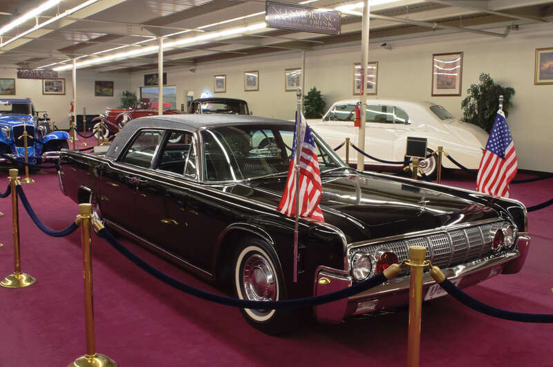 Seen at the famous Auto Collection at The Quad (formerly Imperial Palace), Las Vegas.

Built in 1961 and based in New York City primarily for President Kennedy's use, this Lincoln also carried other dignitaries including Vice President Johnson,