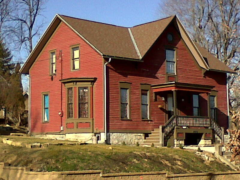 The Frank &amp;amp; John Bredow House is located on West Seventh Street in Davenport, Iowa.  It is a part of the Hamburg Historic District on the National Register of Historic Places.