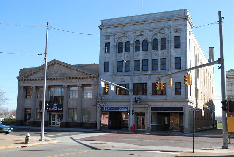 Eagles Building, 575 Broadway Lorain