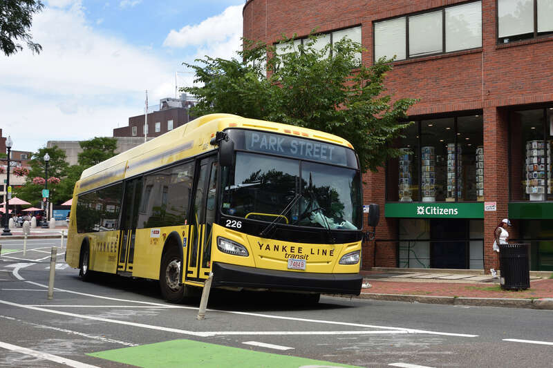 A southbound shuttle bus during a weekend Red Line closure.