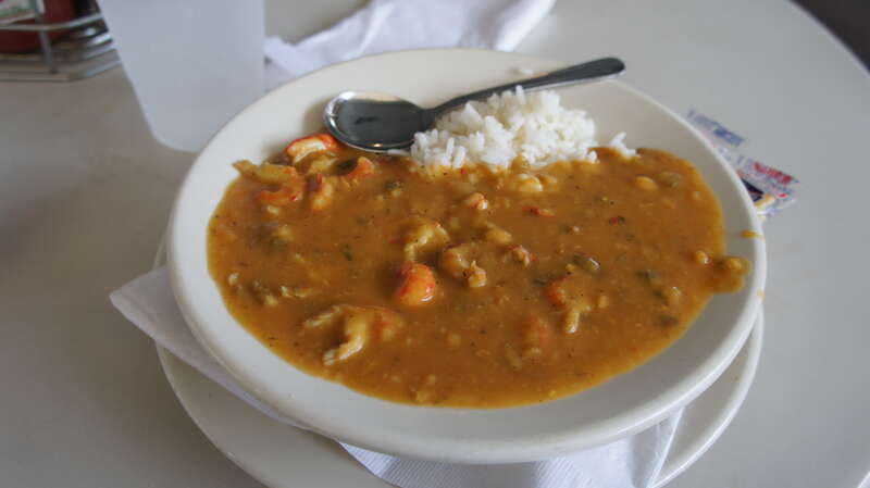 NOLA 2013 - Mardi gras - Une ballade dans le French quarter et plus specialement Bourbon Street 
La rue Bourbon (Bourbon Street, en anglais) est une rue historique celebre, datant de l'epoque de la Louisiane francaise, qui longe le Vieux carre