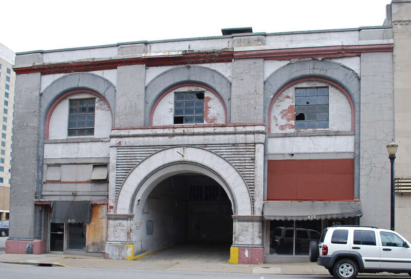 Bosler Garage, Louisville KY