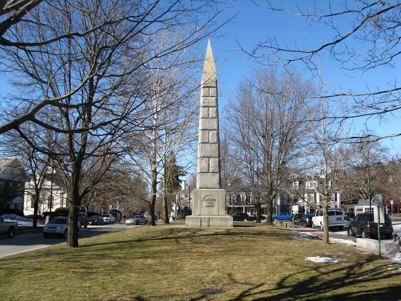 Civil War Memorial, Monument Square, Concord Massachusetts - Colonial Inn in the background