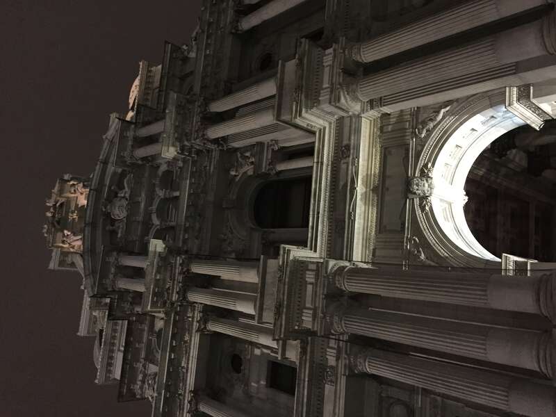Nighttime shot of the Philidelphia City Hall.