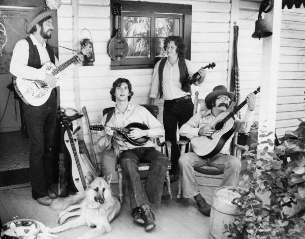 Local call number:  fa3499
Title: [&quot;The Back Porch Boys&quot; of Stuart : Florida]
Date: 1979.
Physical descrip: 1 photoprint : b&amp;amp;w ; 8 x 10 in.
Series Title: (http://www.floridamemory.com/Collections/folklife/.)
Repository: