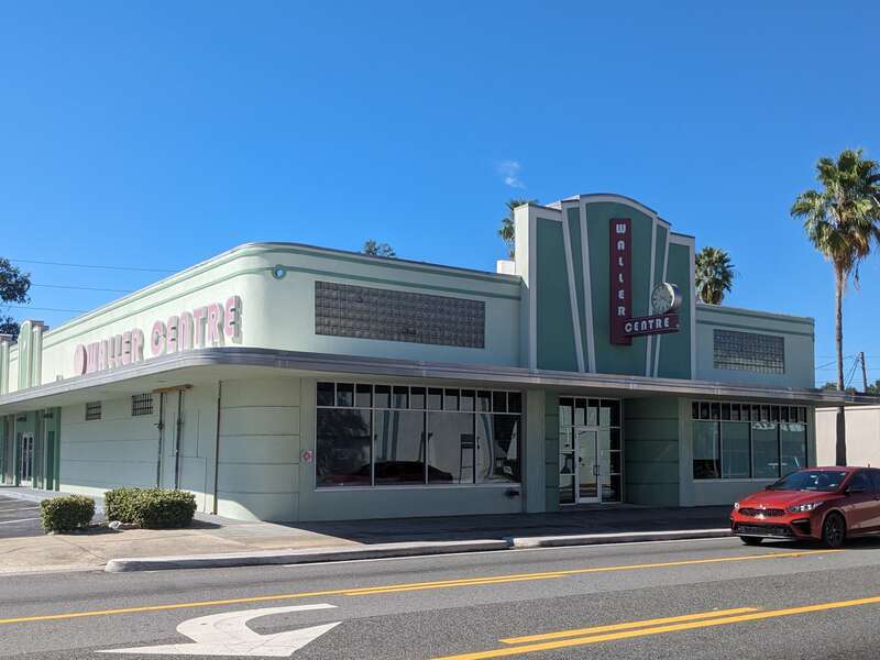 Former art deco Publix supermarket in Lakeland's 'Dixieland' neighborhood