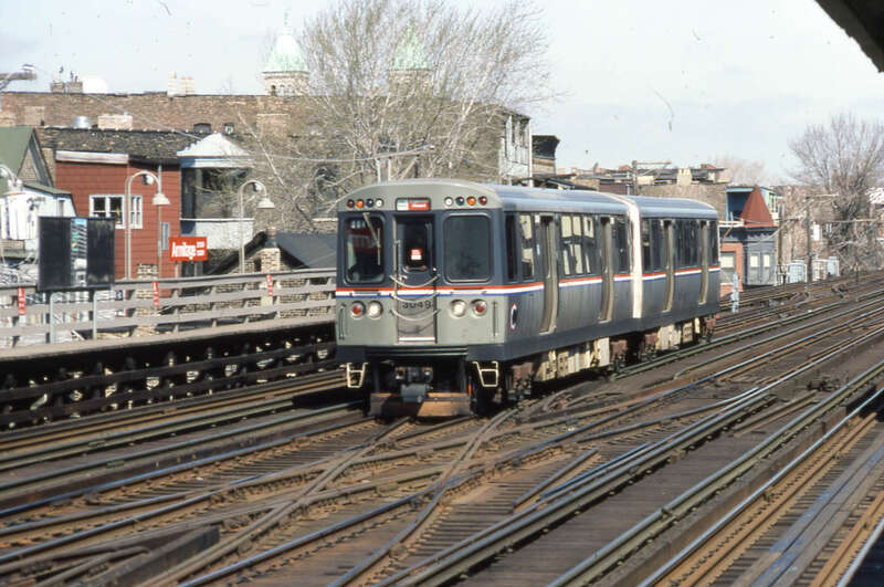 19860406 10 CTA L @ Armitage Ave.
