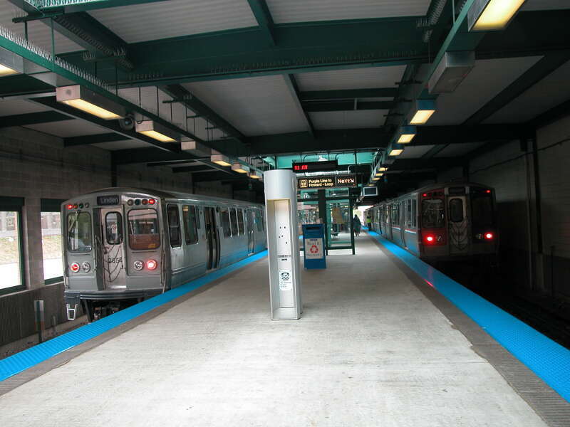 20050513 17 CTA L @ Linden Ave.