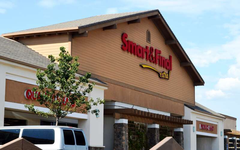 Smart &amp;amp; Final Extra! on El Toro Road, Lake Forest, Orange County, California.