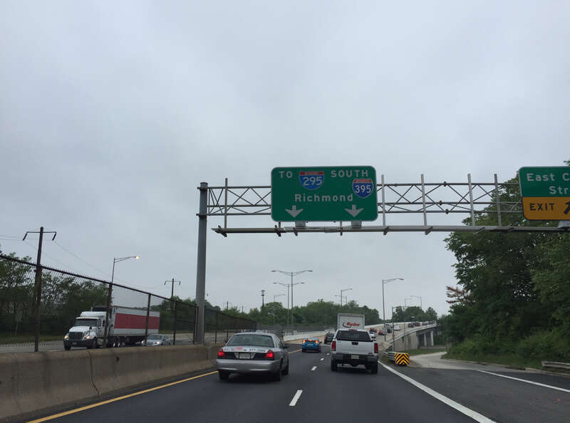 View south along District of Columbia Route 295 (Kenilworth Avenue Freeway) at the East Capitol Street exit in Washington, D.C.