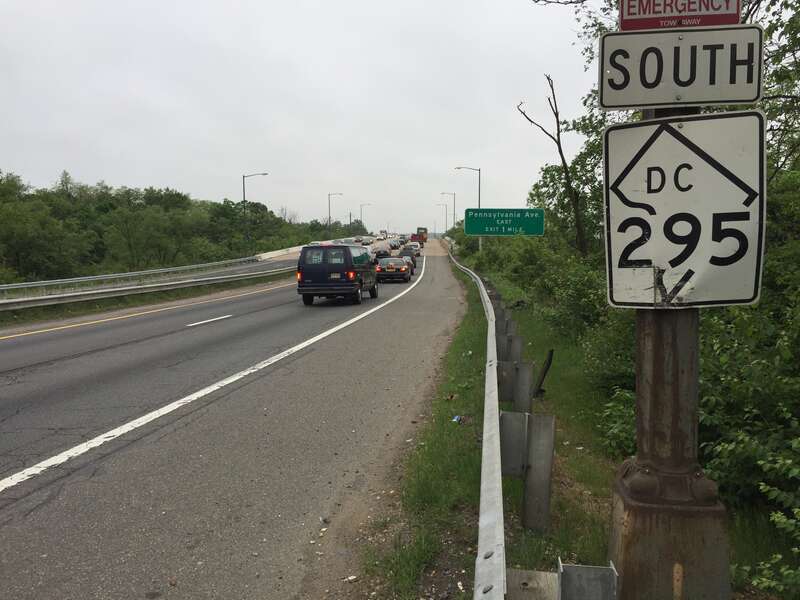 View south along the Anacostia Freeway (District of Columbia Route 295) just south of the East Capitol Street exit in Washington, D.C.