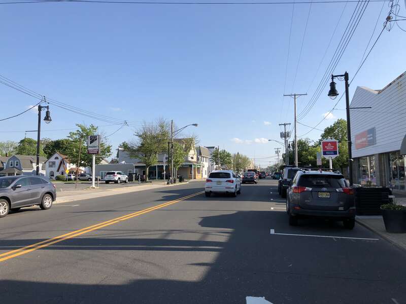 View south along New Jersey State Route 71 (Main Street) between 5th Avenue and 6th Avenue in Belmar, Monmouth County, New Jersey