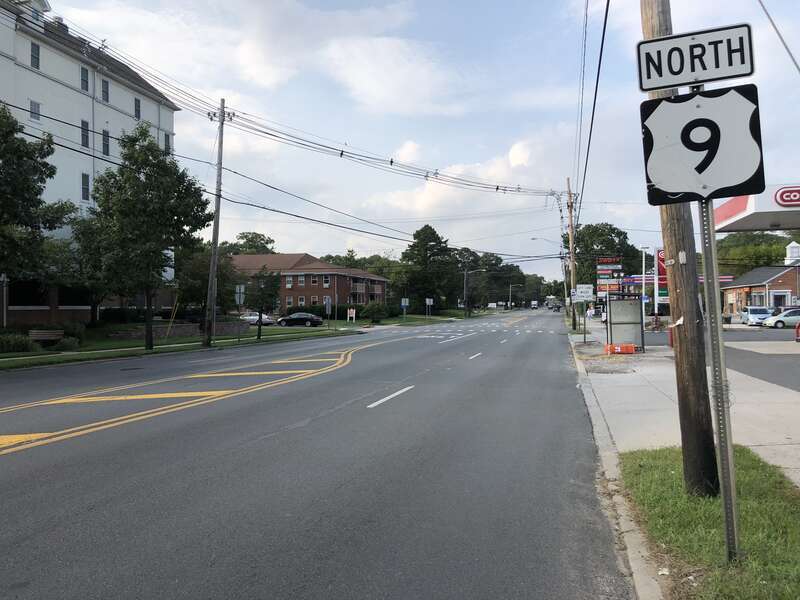 View north along U.S. Route 9 (Madison Avenue) just north of Ninth Street in Lakewood Township, Ocean County, New Jersey