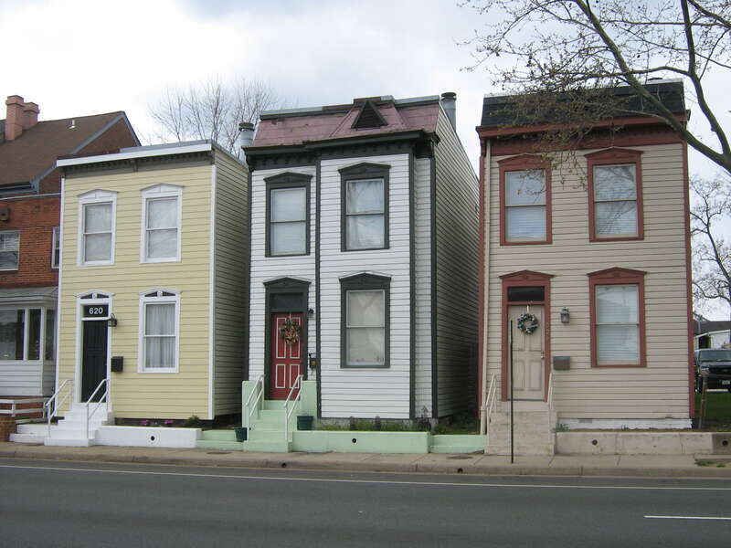 I believe these houses are park of an area called the Parker-Grey Historic District.