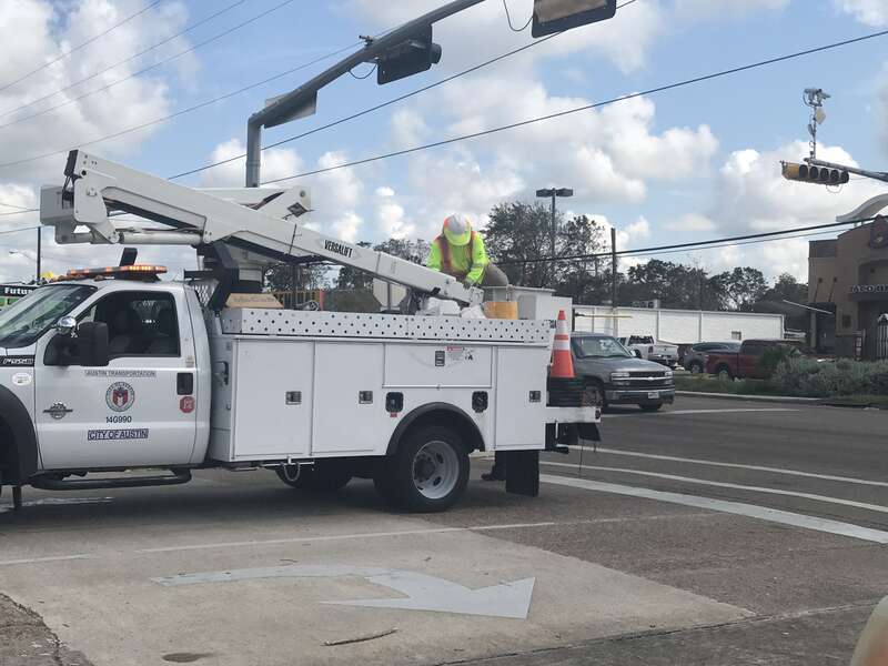 ATD responded to a request for assistance with Hurricane Harvey recovery from the City of Victoria, Texas, by dispatching a group of signal and sign technicians carrying supplies.

During the eight days Austin crews spent in Victoria they installed