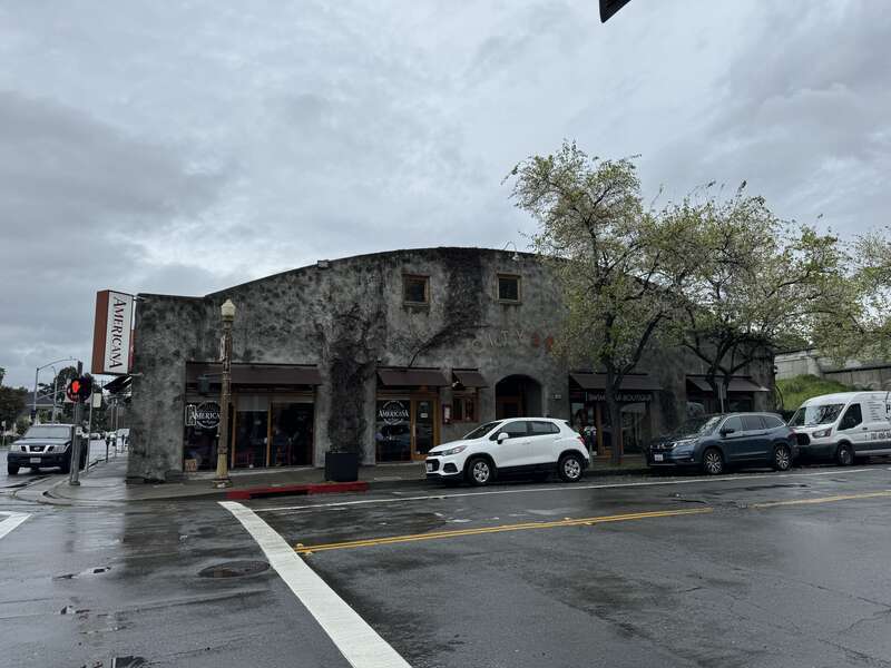 Americana, Santa Rosa, California