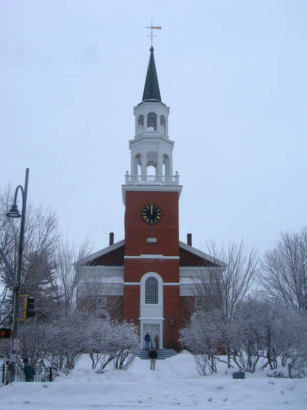 Unitarian Church at the top of Church St., intersecting Pearl St. in Burlington, Vermont, 2008.  The building was added to the National Register of Historic Places (NRHP) as a contributing property of the Head of Church Street Historic District on