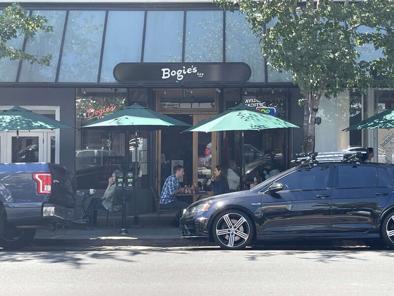 Bogie's Too, San Rafael, California