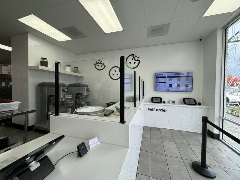 Crumbl Cookies in Petaluma, California