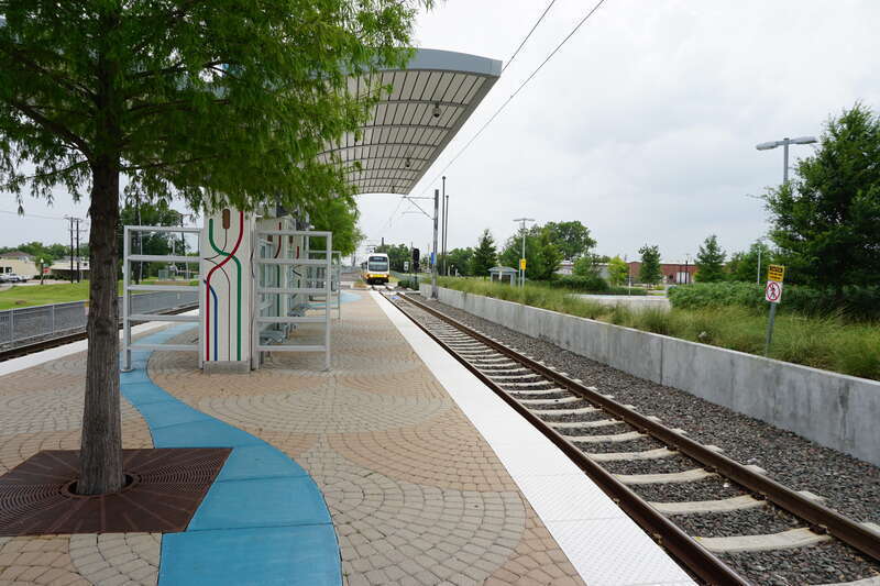A DART Light Rail Blue Line train at Downtown Rowlett Station in Rowlett, Texas (United States).
