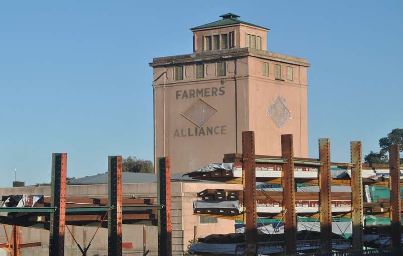 Farmers Alliance Building @ Paso Robles -  California.