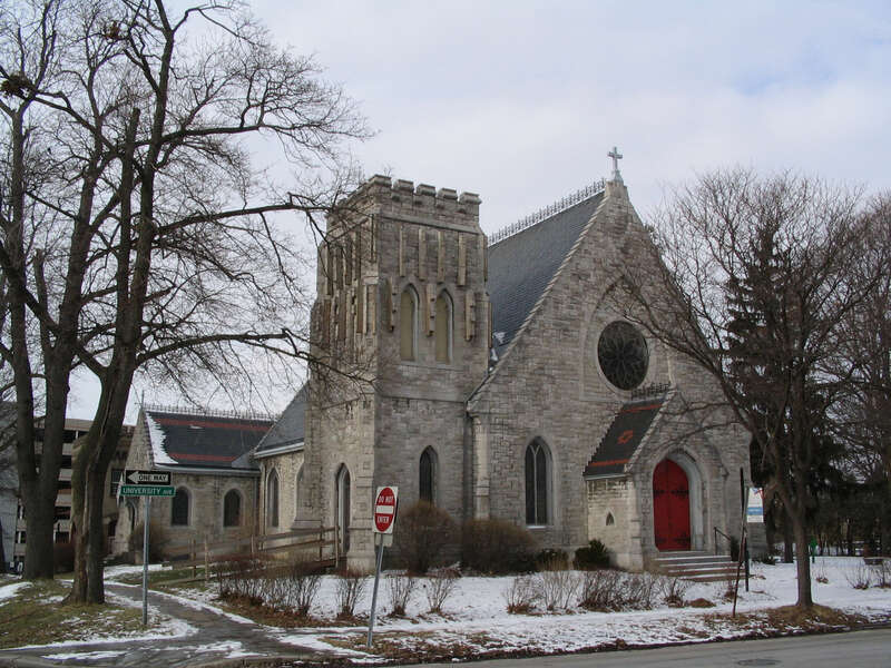 A picture I took of Grace Episcopal Church (Syracuse, New York) with my digital camera.