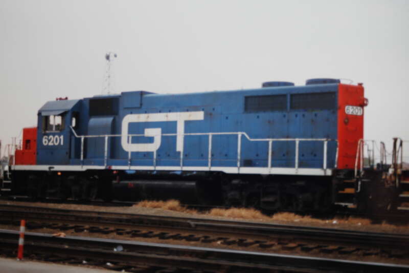 Clyde Yard, BN, Chicago, 1987; digital copy of print. Complete indexed photo collection at WorldHistoryPics.com.