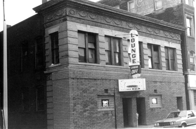 Henking Hotel and Cafe, Springfield, Massachusetts.  This is the cafe; both buildings have been demolished.