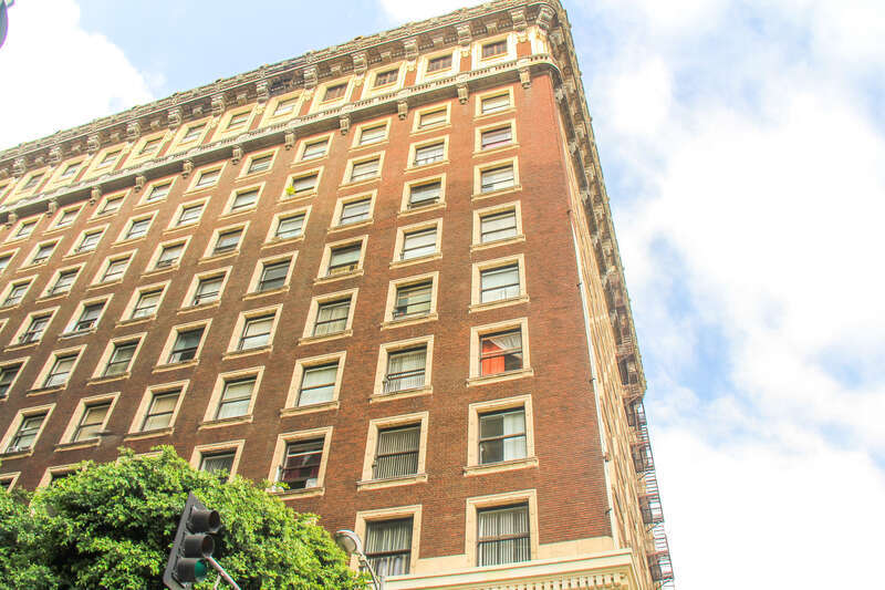 Hotel Rosslyn Annex, 112 W. 5th St. Downtown Los Angeles