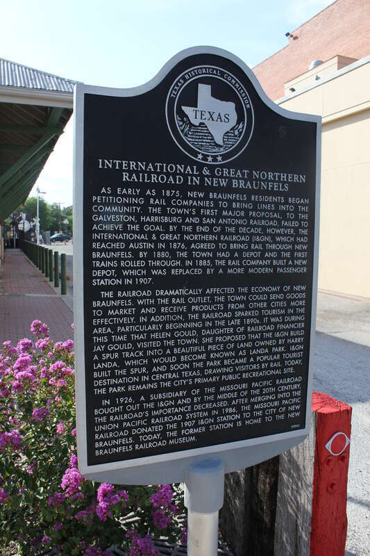 As early as 1875, New Braunfels residents began petitioning rail companies to bring lines into the community. The town's first major proposal, to the Galveston, Harrisburg and San Antonio Railroad, failed to achieve the goal. By the end of the