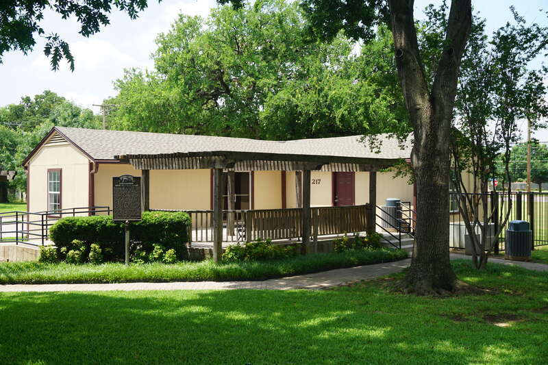 The former Irving Public Library at Heritage Park in Irving, Texas (United States).