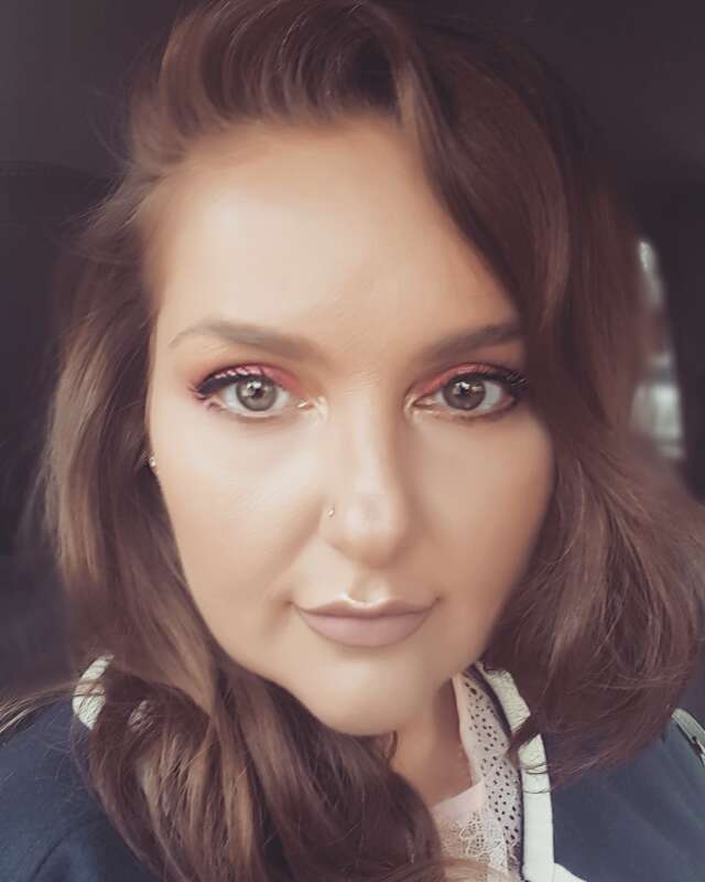 Wikipedian profile picture.