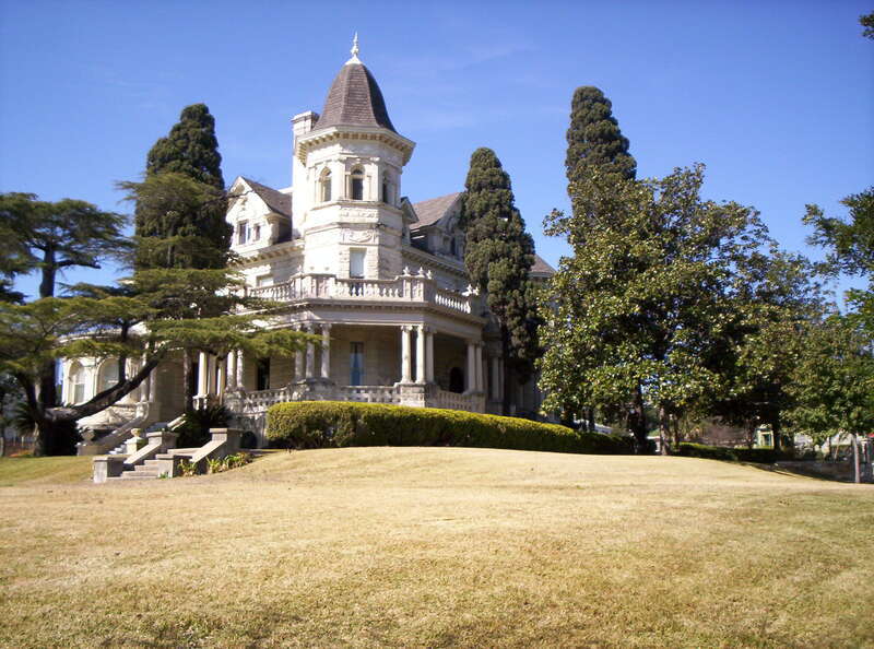 Koehler Cultural Center, San Antonio College.
