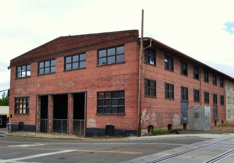 The historic Medford Grocery Company Warehouse (built 1910), located at 40 East 10th Street in Medford, Oregon, United States, is listed on the US National Register of Historic Places.





This is an image of a place or building that is listed on