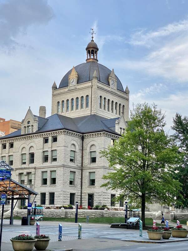 Built in 1898-1900, this Richardsonian Romanesque Revival-style building was designed by Lehman and Schmitt to serve as the Fayette County Courthouse, and is the fifth courthouse to serve Fayette County, replacing a previous courthouse, built in