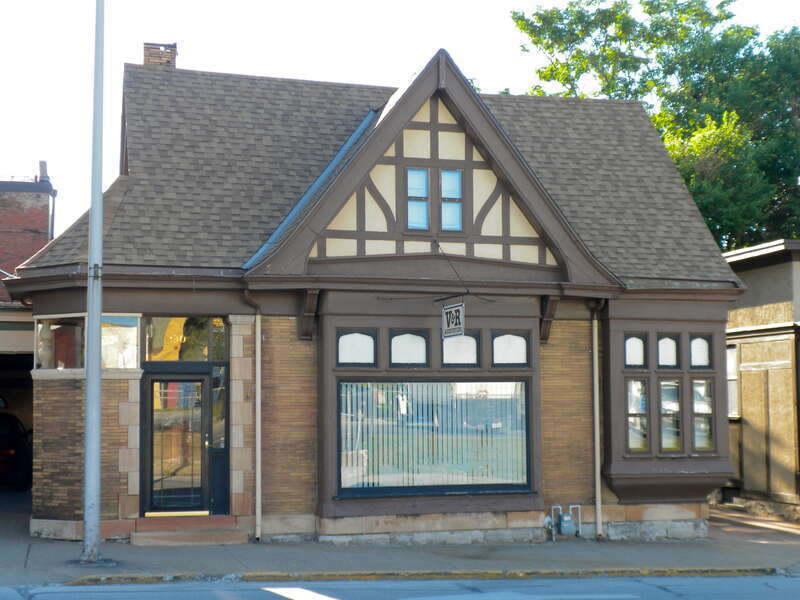One Thirty North Eighth Building on the NRHP since February 9, 1984. At 130 N. 8th St., Quincy, Illinois. 1st building south of there at 126th N. 8th, Wood Architects Office is also on the NRHP as is the Post Office at 200 N. 8th.