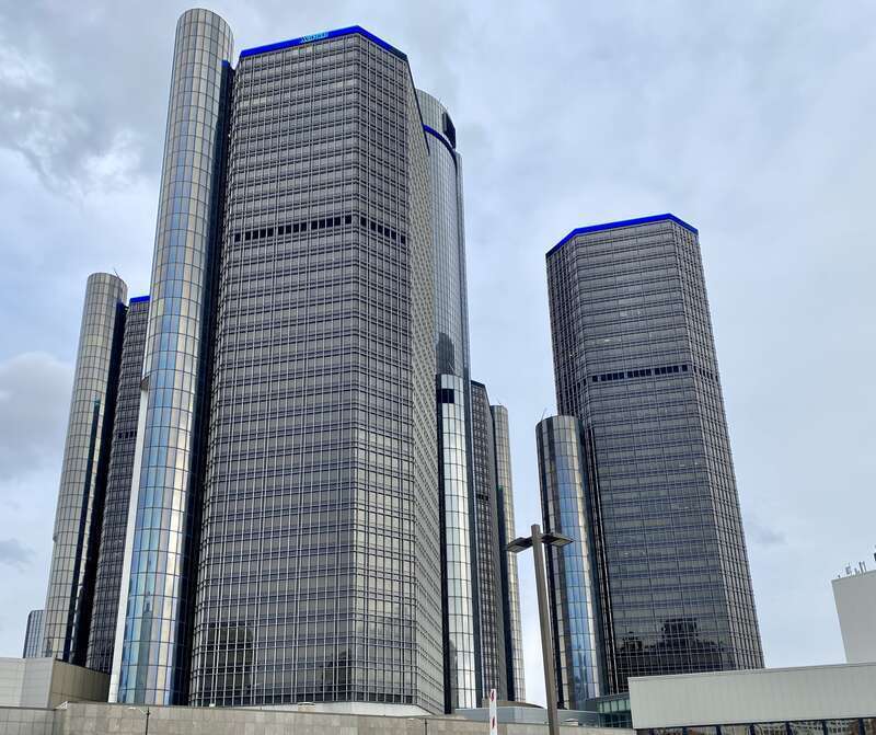 Built in 1973-1977, this Modern complex of buildings was designed by John Portman and Associates to house a hotel and offices in a modern high-rise complex on the Detroit Riverfront.  The complex features four octagonal 39-story towers with