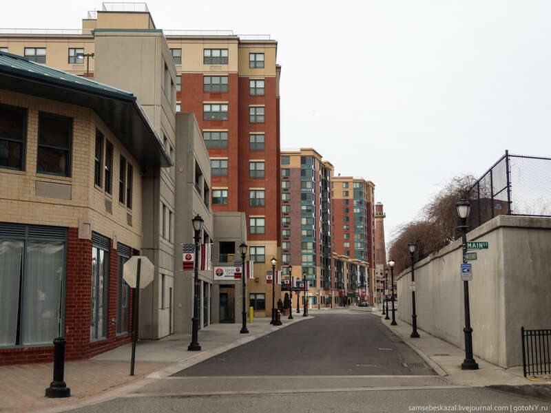 Image by Dennis Fraevich, requiring further identification/categorization.