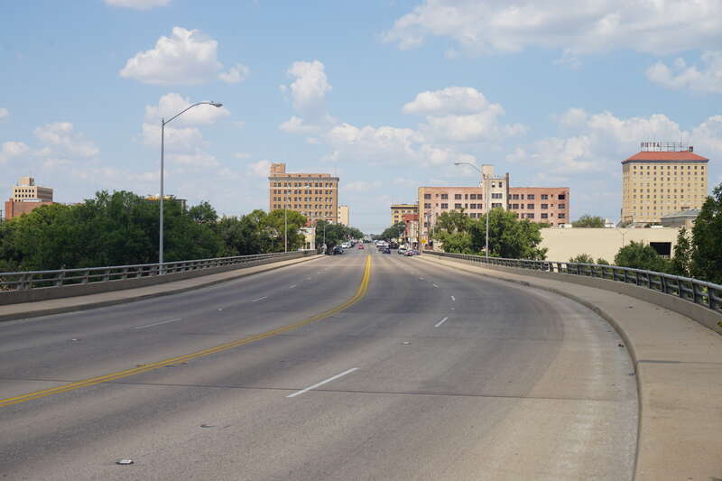 South Chadbourne Street in San Angelo, Texas (United States).